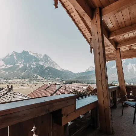 Alpenhof Konukevi Lermoos