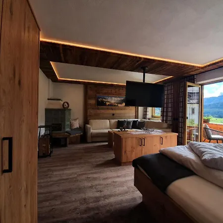 Guest house Alpenhof Lermoos