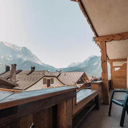 Guest house Alpenhof Lermoos