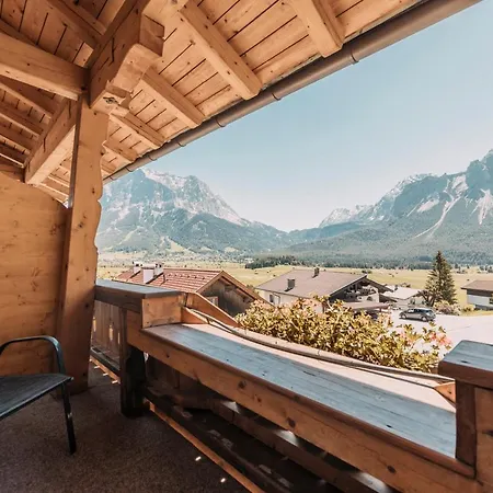 Alpenhof Konukevi Lermoos
