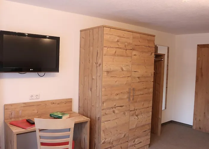 Alpenhof Gæstehus Lermoos